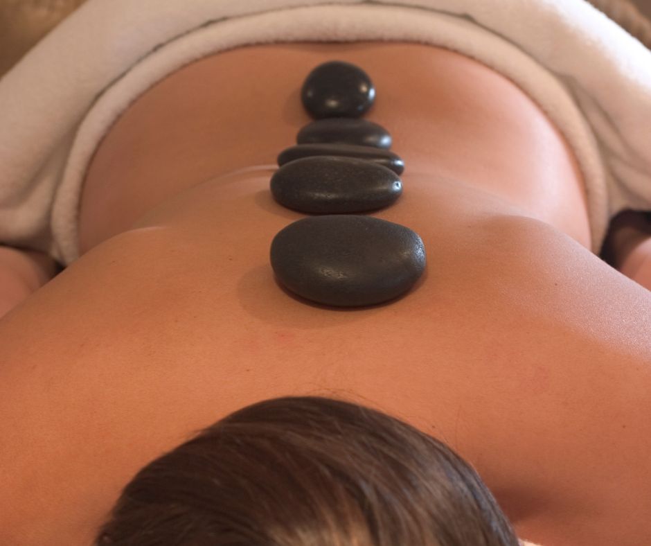 Massage aux Pierres chaudes image